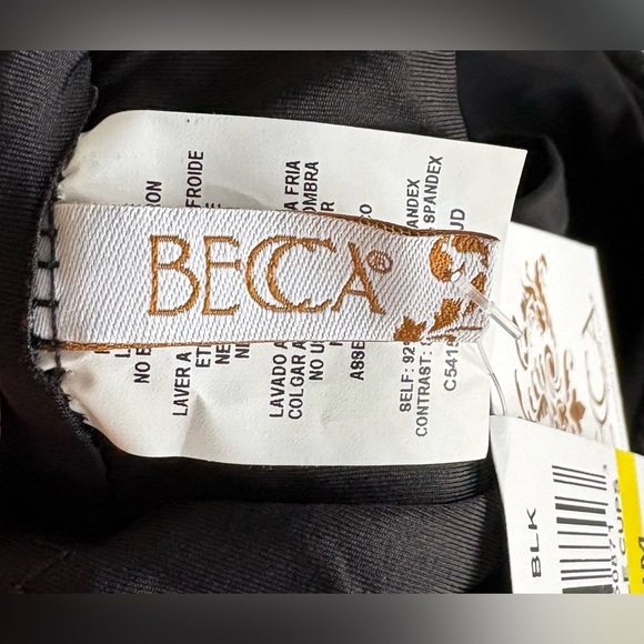 NEW w/TAGS BECCA Rebecca
Virtue Fine Line Tessa Crossover High Neck One-Piece - Picture 6 of 8